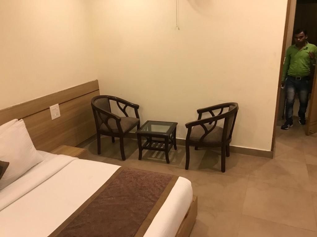 Hotel City Square Hisār Zewnętrze zdjęcie