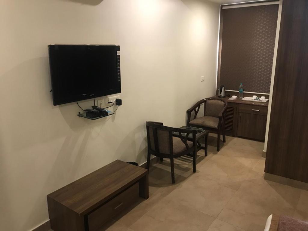 Hotel City Square Hisār Zewnętrze zdjęcie