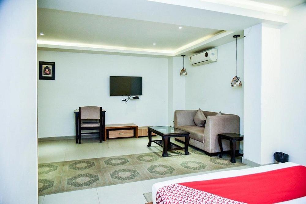 Hotel City Square Hisār Zewnętrze zdjęcie
