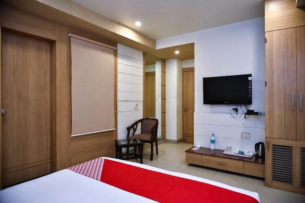 Hotel City Square Hisār Zewnętrze zdjęcie